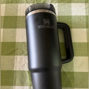 Stanley 30 oz Tumbler